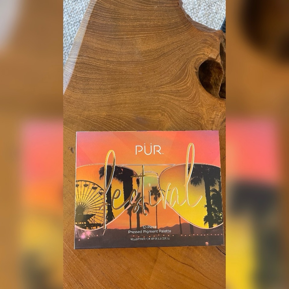 Pur Festival Pressed Pigment Palette